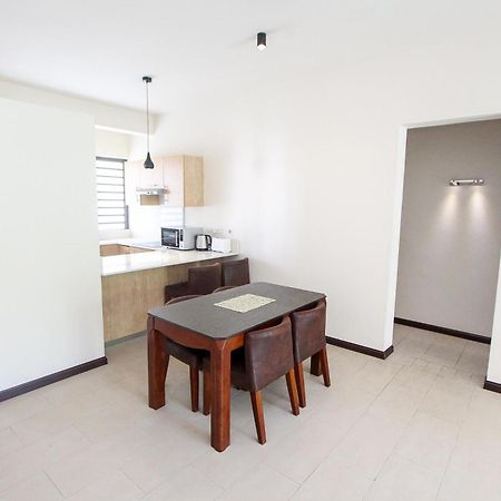 Nitzana Residences & Restaurant Pereybere Beach Ruang foto