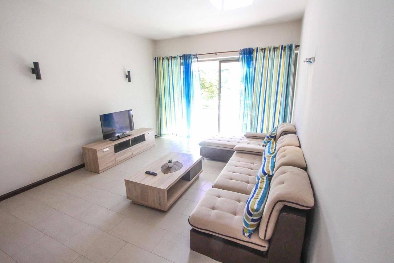 Nitzana Residences & Restaurant Pereybere Beach Bagian luar foto