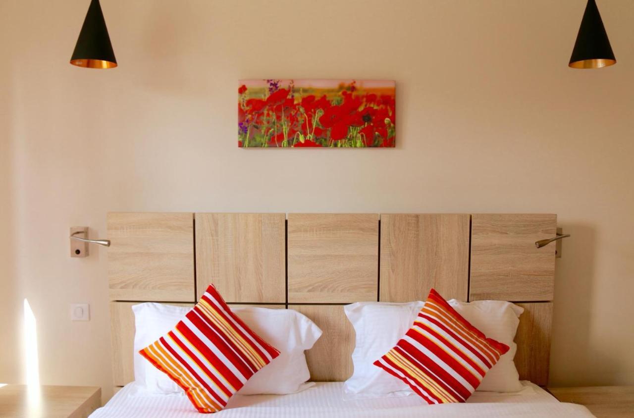 Nitzana Residences & Restaurant Pereybere Beach Bagian luar foto