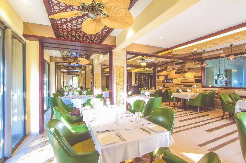 Nitzana Residences & Restaurant Pereybere Beach Bagian luar foto