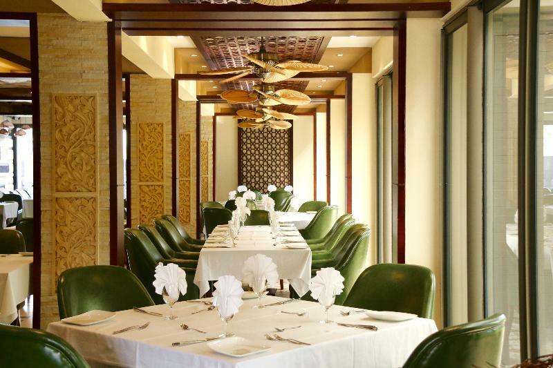 Nitzana Residences & Restaurant Pereybere Beach Bagian luar foto