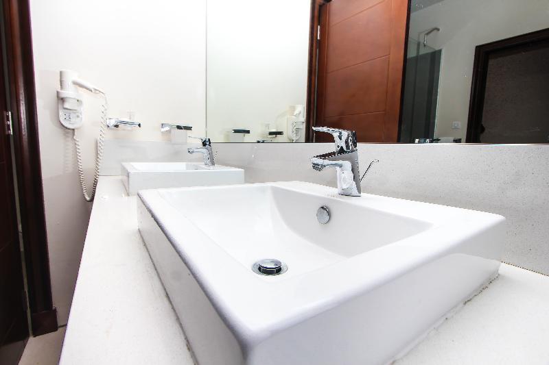 Nitzana Residences & Restaurant Pereybere Beach Bagian luar foto